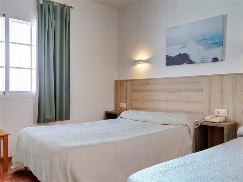 Duerming San Vicente Hotel Сан Висенте до Мар Екстериор снимка